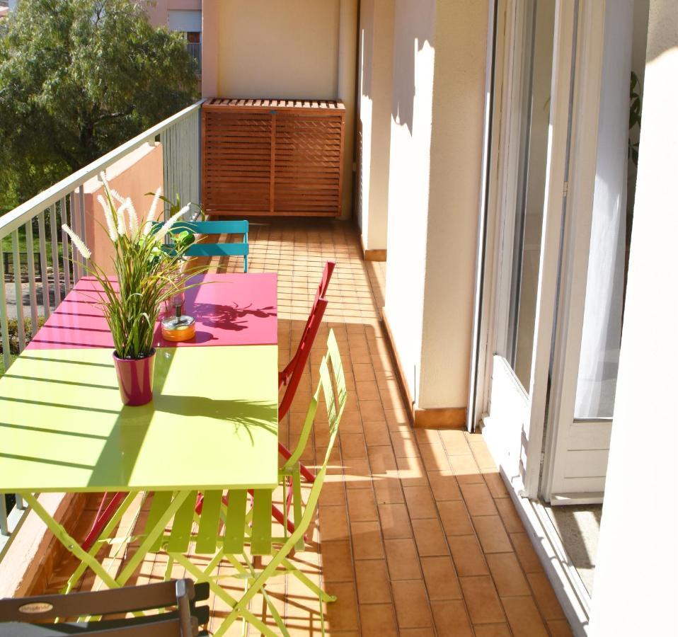 T3 spacieux et lumineux à 5min du port de Sanary - Fleur de Mai apartment Extérieur photo